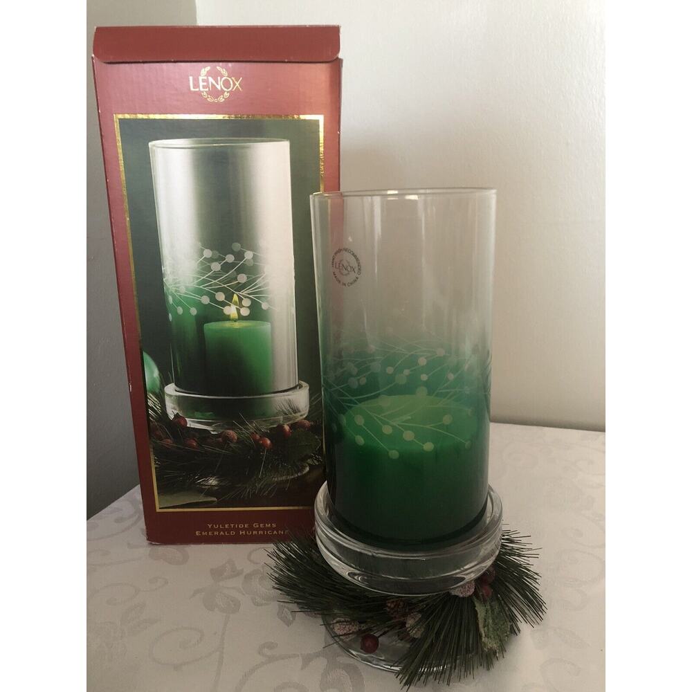 LENOX CHRISTMAS YULETIDE GEMS EMERALD FROSTED BERRY HURRICANE GLASS  CANDLE NIB